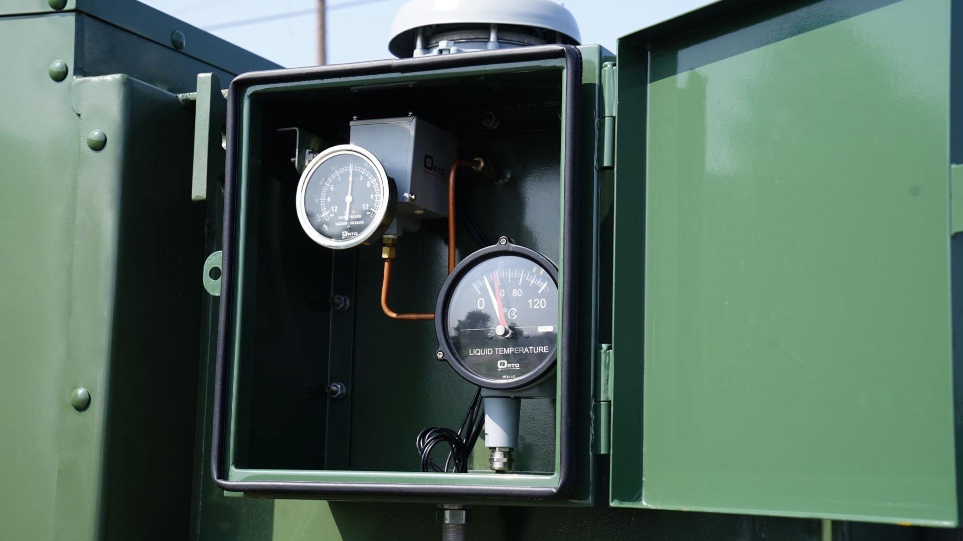 Internal Components Of An American Style Transformer