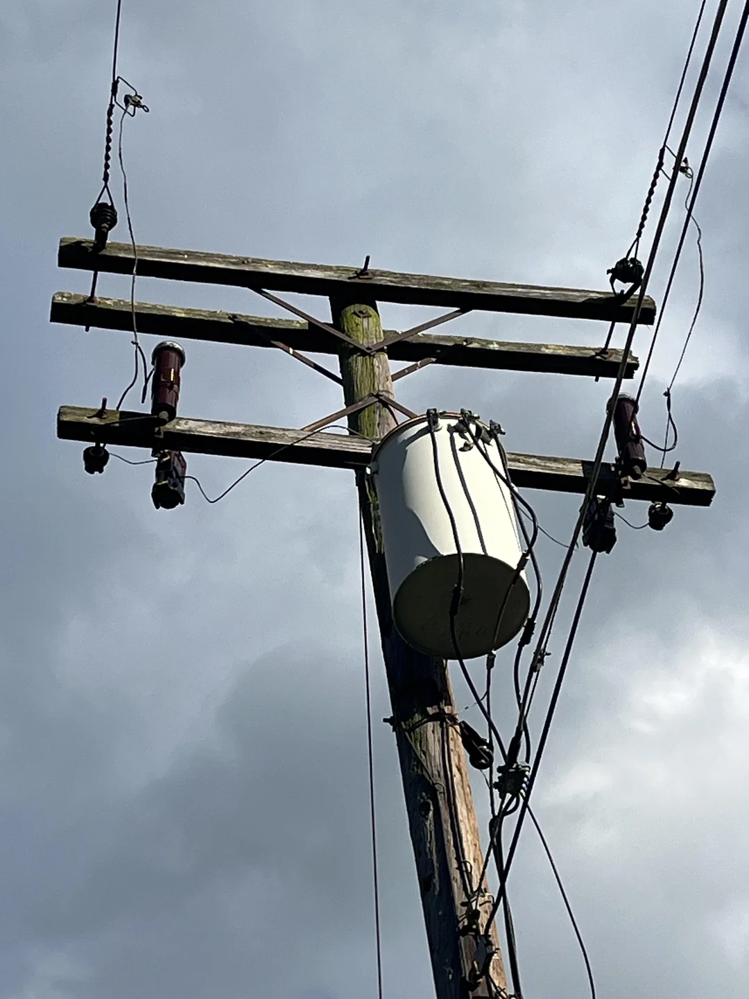 Two Wire Single Phase Transformer V0 Dobw5ekqoy2f1